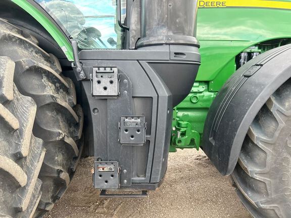 2018 John Deere 8345R Tractor