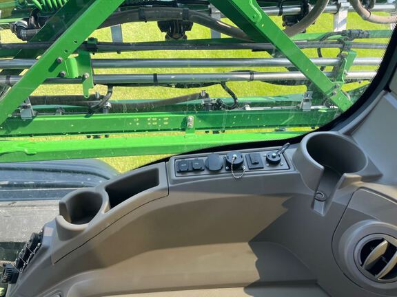 2023 John Deere 616R Sprayer/High Clearance