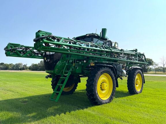 2023 John Deere 616R Sprayer/High Clearance