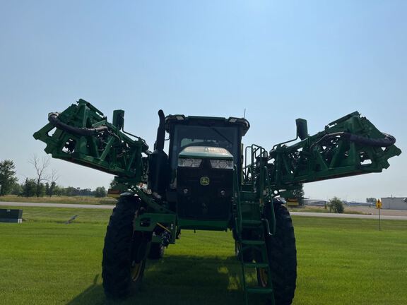 2023 John Deere 616R Sprayer/High Clearance