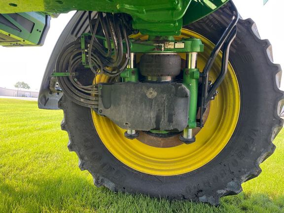 2023 John Deere 616R Sprayer/High Clearance