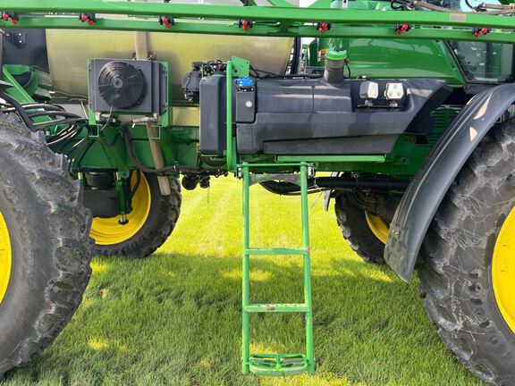 2023 John Deere 616R Sprayer/High Clearance