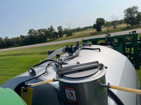 2023 John Deere 616R Sprayer/High Clearance