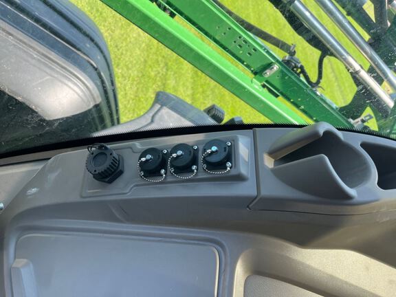 2023 John Deere 616R Sprayer/High Clearance