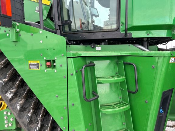 2018 John Deere 9520RX Tractor Rubber Track