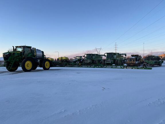 2024 John Deere 616R Sprayer/High Clearance