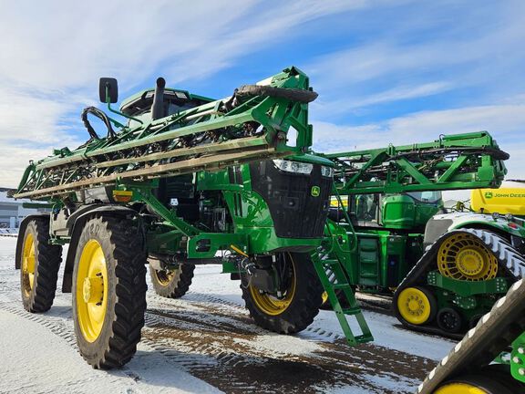 2024 John Deere 616R Sprayer/High Clearance