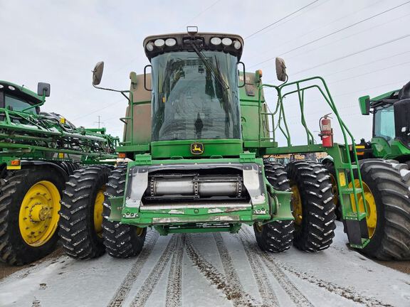 2011 John Deere 9770 STS Combine