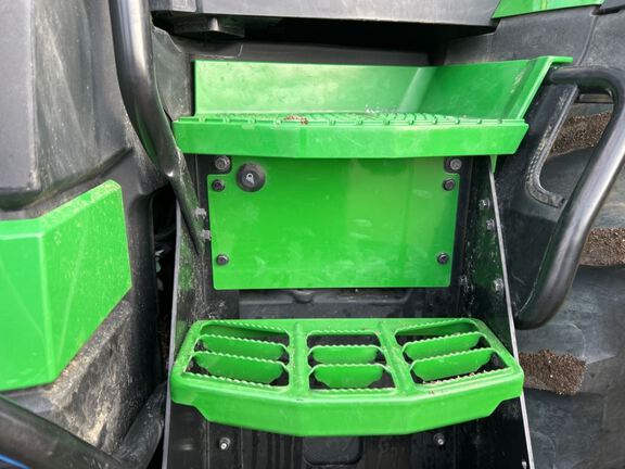 2021 John Deere 8R 340 Tractor