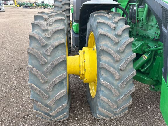 2021 John Deere 8R 340 Tractor