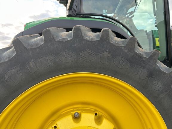 2021 John Deere 8R 340 Tractor