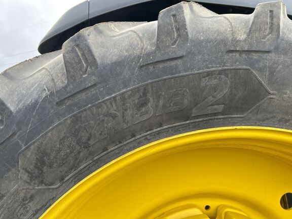 2021 John Deere 8R 370 Tractor