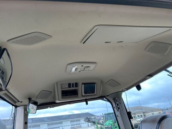 2021 John Deere 8R 370 Tractor