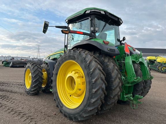 2021 John Deere 8R 370 Tractor