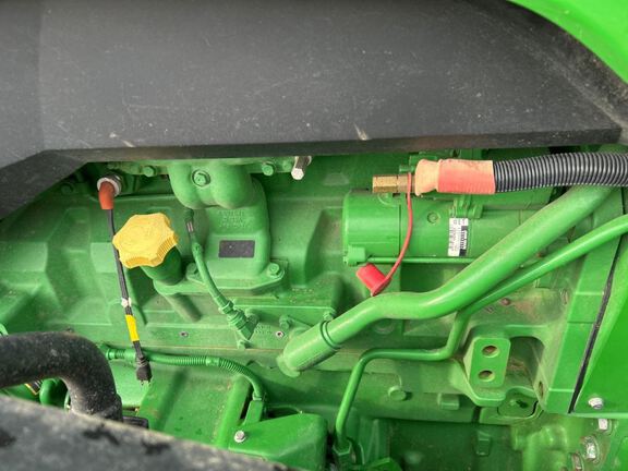 2021 John Deere 8R 370 Tractor