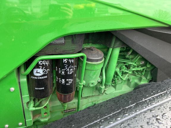 2021 John Deere 8R 370 Tractor