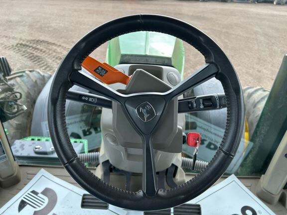 2021 John Deere 8R 370 Tractor