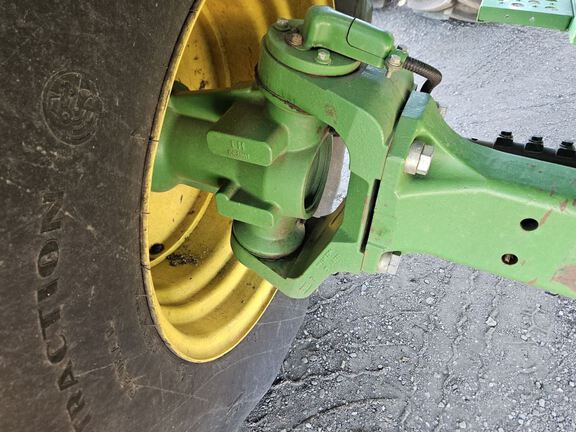 2014 John Deere S690 Combine