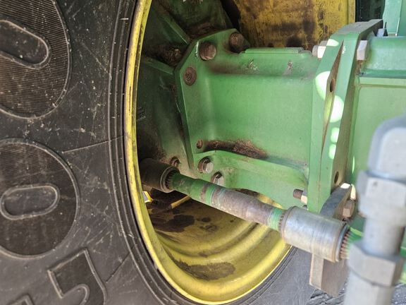 2014 John Deere S690 Combine