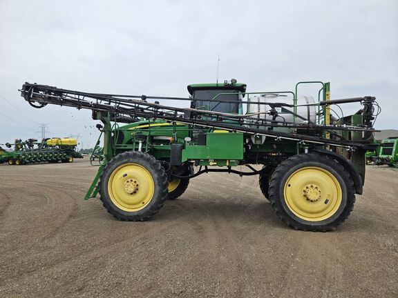 2009 John Deere 4730 Sprayer/High Clearance