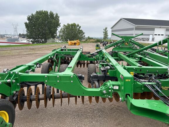 2020 John Deere 2660VT Misc