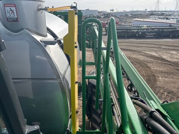 2024 John Deere 616R Sprayer/High Clearance