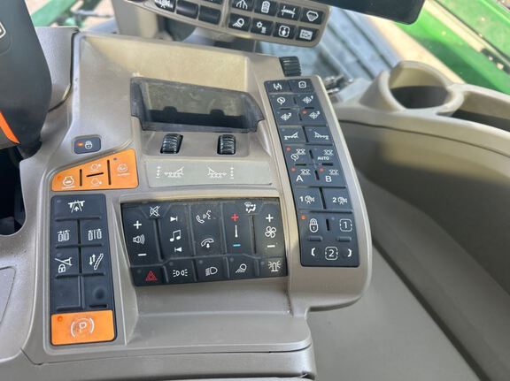 2024 John Deere 616R Sprayer/High Clearance