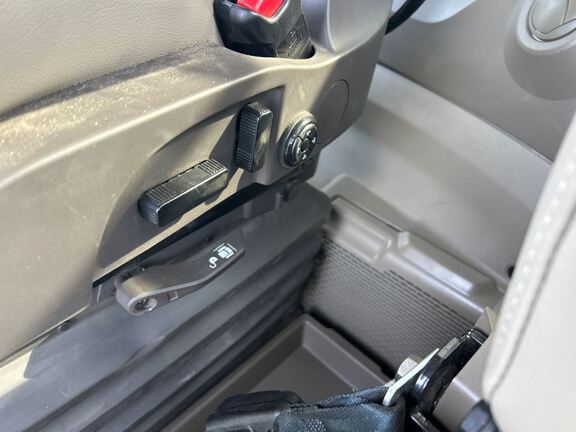 2024 John Deere 616R Sprayer/High Clearance