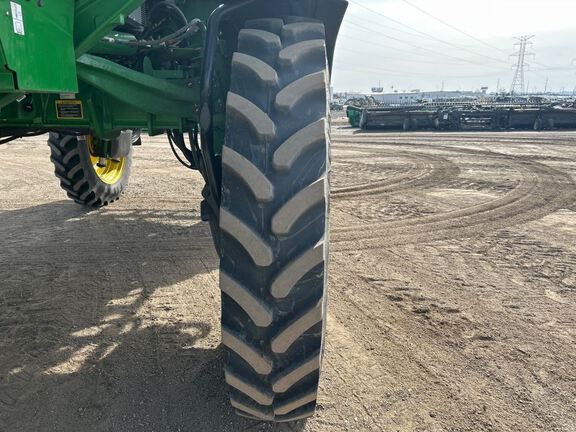 2024 John Deere 616R Sprayer/High Clearance