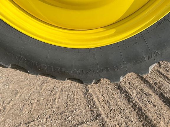 2024 John Deere 616R Sprayer/High Clearance