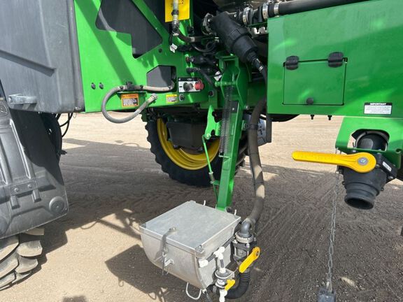 2024 John Deere 616R Sprayer/High Clearance