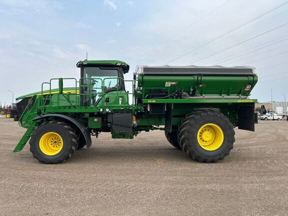 2024 John Deere 800R Applicator