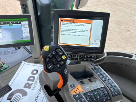 2024 John Deere 800R Applicator