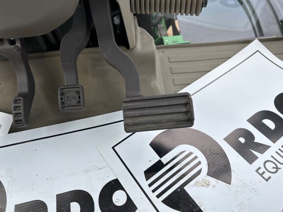 2024 John Deere 800R Applicator