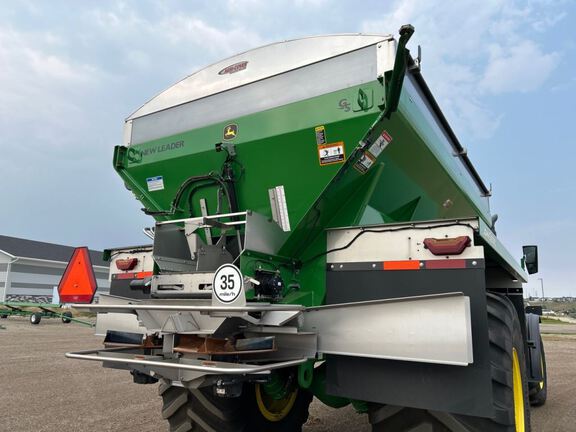 2024 John Deere 800R Applicator