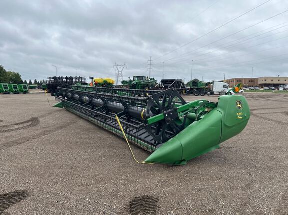 2012 John Deere 635D Header Combine