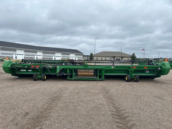 2012 John Deere 635D Header Combine