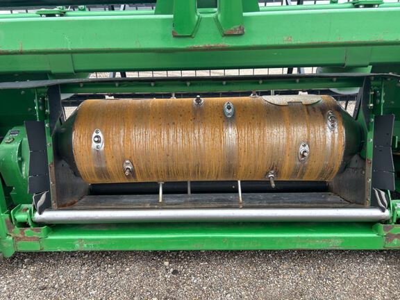 2012 John Deere 635D Header Combine