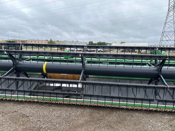 2012 John Deere 635D Header Combine