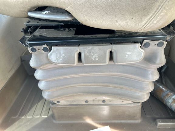 2012 John Deere 9560RT Tractor Rubber Track