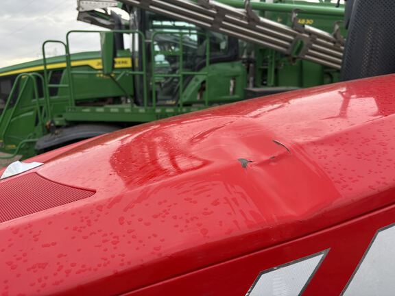 2012 Massey Ferguson 7624 Tractor