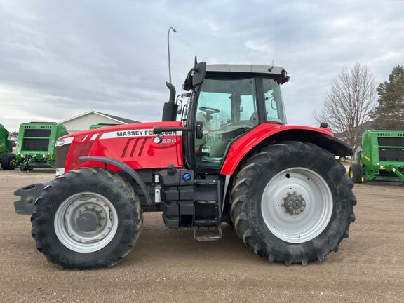 2012 Massey Ferguson 7624 Tractor