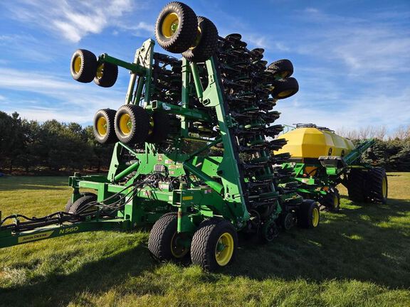 2023 John Deere N560 Air Seeder