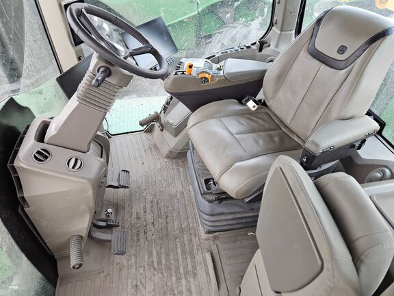 2025 John Deere 9R 490 Tractor 4WD