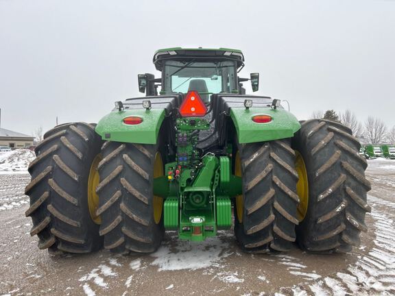 2025 John Deere 9R 490 Tractor 4WD