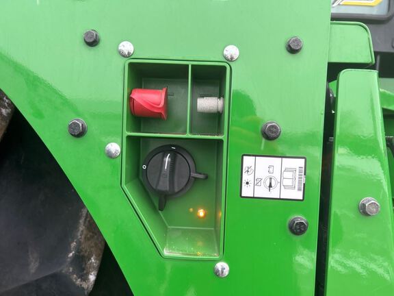 2025 John Deere 9R 490 Tractor 4WD