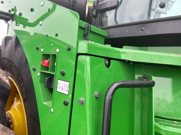 2025 John Deere 9R 490 Tractor 4WD