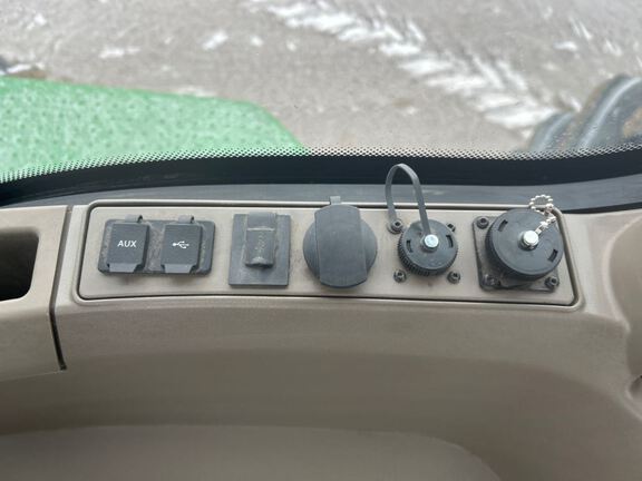 2025 John Deere 9R 490 Tractor 4WD