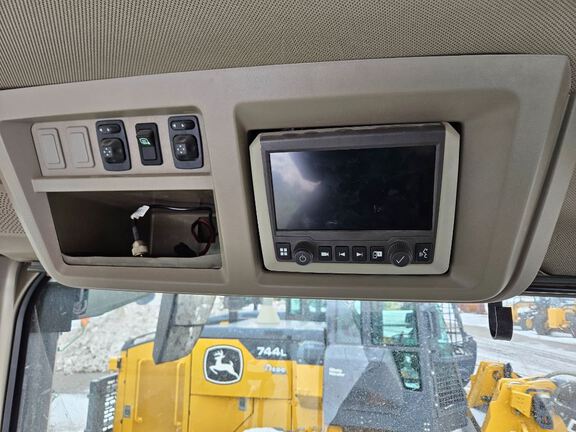 2025 John Deere 9R 540 Tractor 4WD