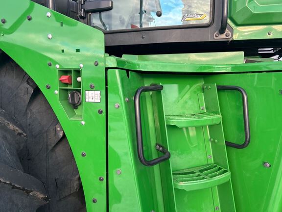 2025 John Deere 9R 540 Tractor 4WD